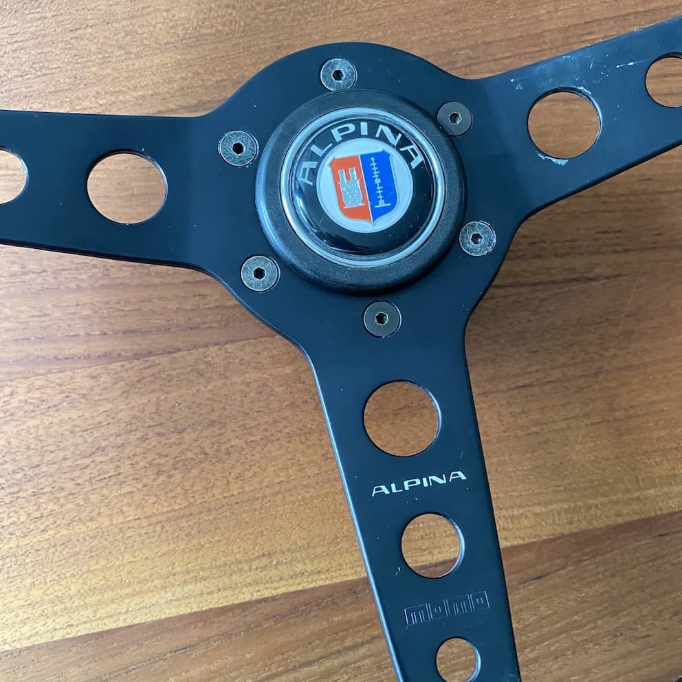 ALPINA ステアリングホイール 本体　MOMO ALPINA MOMO Prototipo Steering Wheel - Black Leather