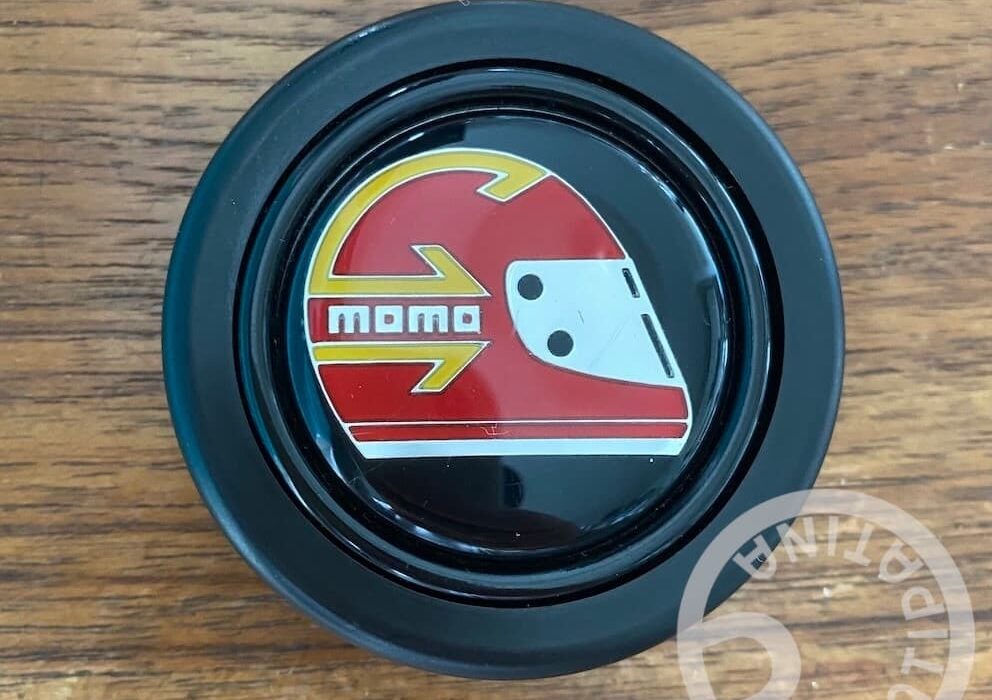 MOMO Gianpiero Moretti horn button