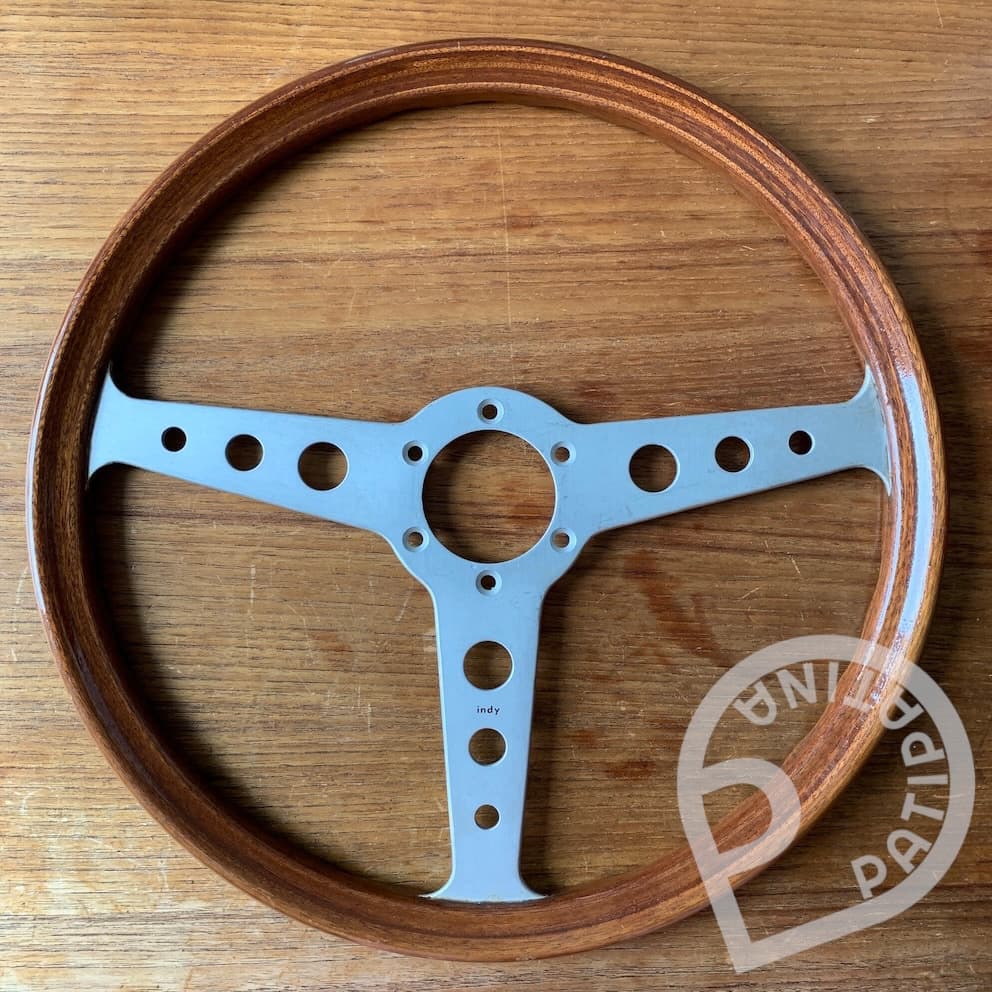 Momo Indy Steering Wheel - wooden 370 mm - flat