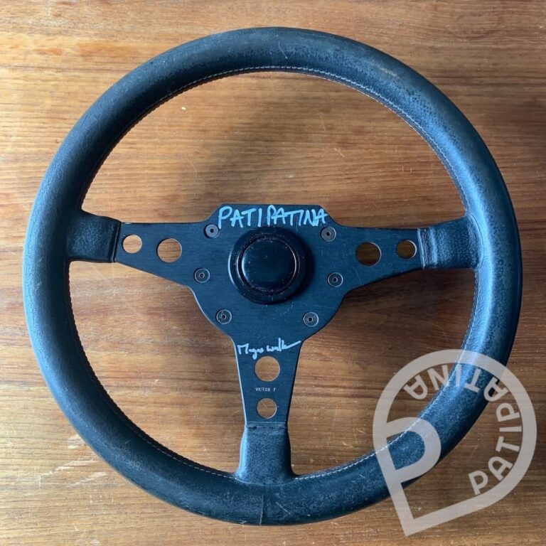 Victor steering wheel - signed by Magnus Walker for PATIPATINA