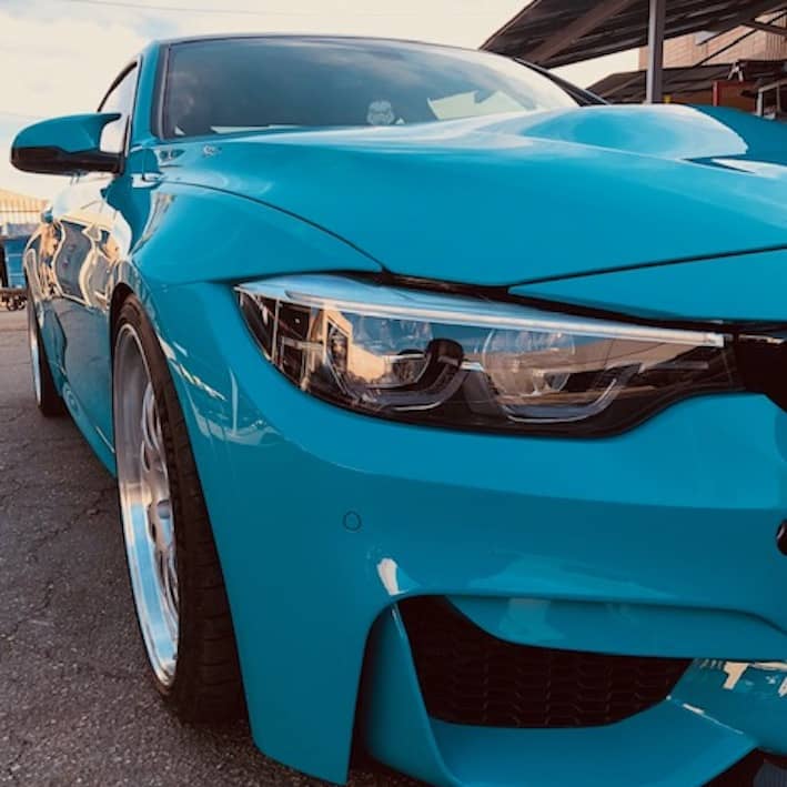 bmw_m4_gts_miami_blue_1