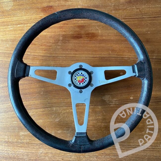 Fiat 124 Spider - Ferrero steering wheel