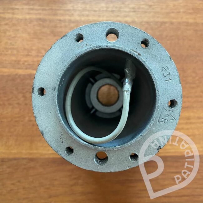 Momo solid hub, Porsche G-Body, 74-89, #231
