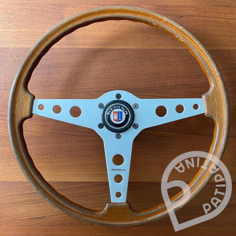 Momo ALPINA 380mm wooden steering wheel for BMW Momo ALPINA 380mm wooden steering wheel for BMW