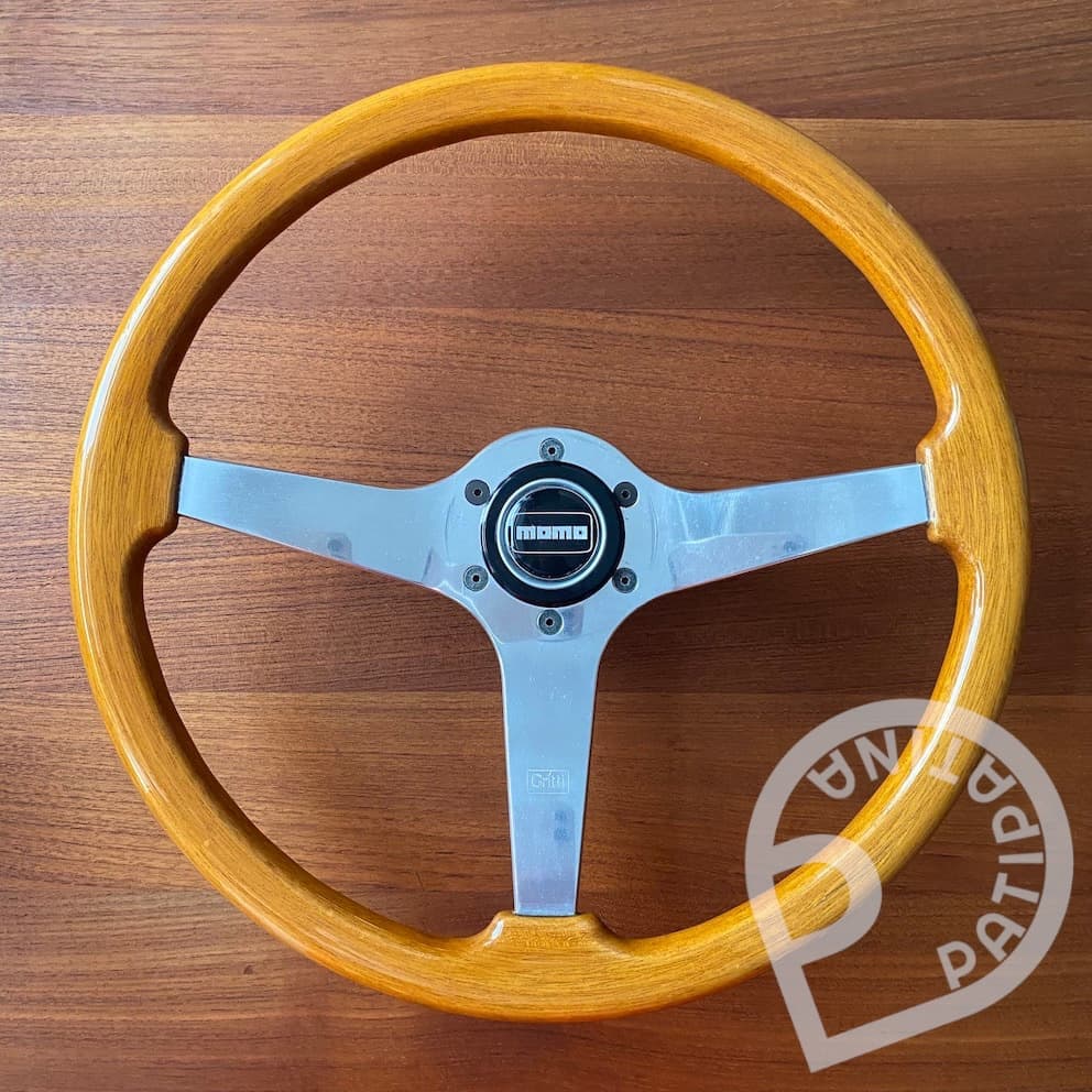 wooden Momo Gritti steering wheel for sale wooden Momo Gritti steering wheel for sale