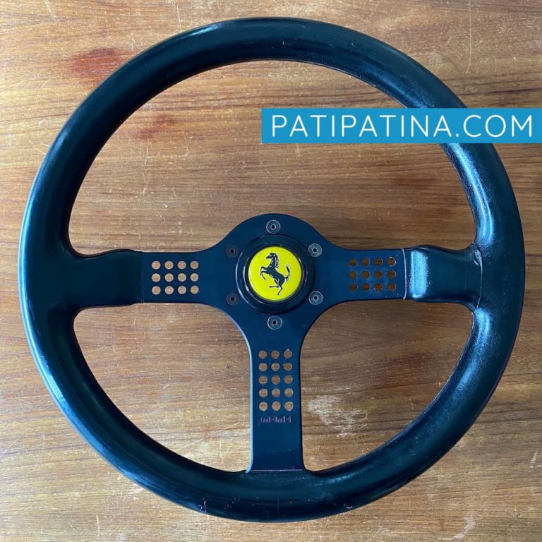 Momo ferrari cavallino Momo ferrari cavallino