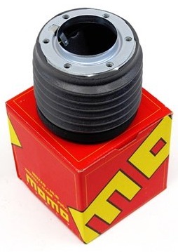 Momo steering wheel adapter hub