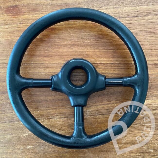 Momo Porsche Design steering wheel