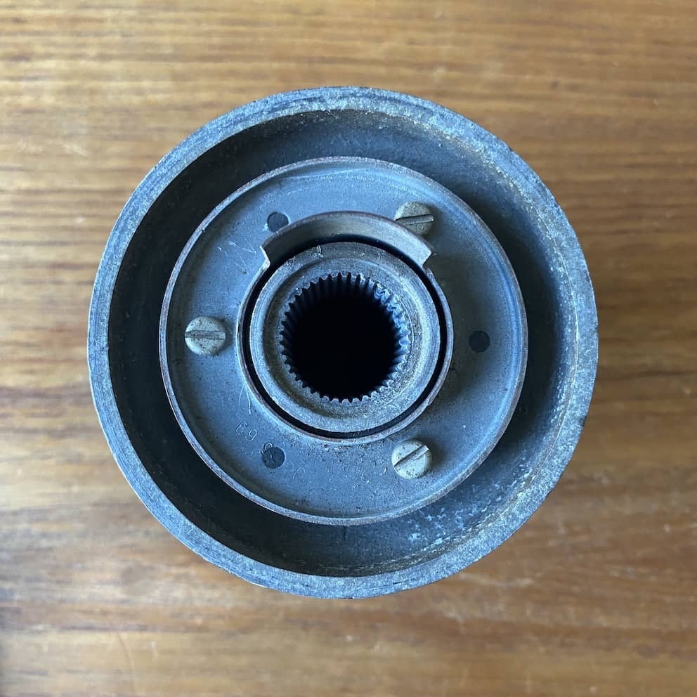 Momo 248 Solid Hub Adapter Volkswagen 1200, 1300, 1302, 1600, 412